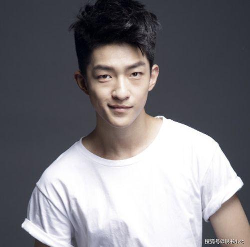 娱乐圈吃瓜王子奇王玉雯,娱乐圈吃瓜王子的瓜田传奇 第2张 娱乐圈吃瓜王子奇王玉雯,娱乐圈吃瓜王子的瓜田传奇 第2张